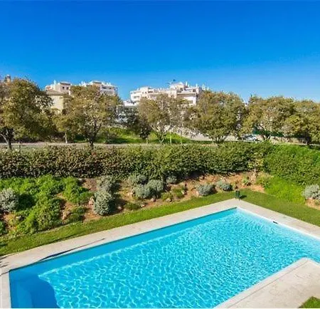 Sunny Algarve Retreat - Pool & 10 Min To 포티마오